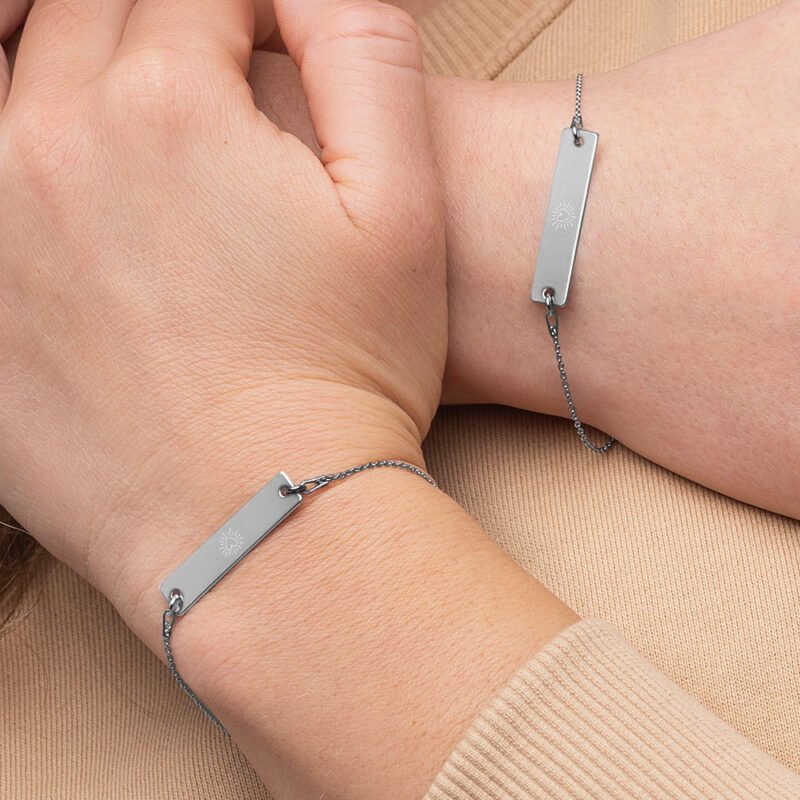 Shining Heart - Silver Bar Chain Bracelet - Image 3